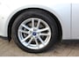 Ford Focus 1.0 125PK Titanium , 5 deurs , Erg goed onderhouden Climate control , Navigatie , Camera , Bluetooth Cruise control , Parkeersensoren , LED dag rijverlichting