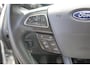 Ford Focus 1.0 125PK Titanium , 5 deurs , Erg goed onderhouden Climate control , Navigatie , Camera , Bluetooth Cruise control , Parkeersensoren , LED dag rijverlichting