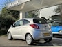 Ford Ka 1.2 Titanium X start/stop | Lichtmetalen velgen 15'' | Verwarbare voorstoelen | Parkeer sensoren achter | Airco