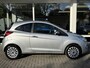 Ford Ka 1.2 Titanium X start/stop | Lichtmetalen velgen 15'' | Verwarbare voorstoelen | Parkeer sensoren achter | Airco