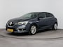 Renault Megane 1.2 TCe LIMITED | TREKHAAK | NAVI | ARMSTEUN | AIRCO | BLUETOOTH | USB | AUX | ELEKTRISCHE RAMEN VOOR & ACHTER | PDC | 16'' LM VELGEN | PRIVACY GLASS | LAGE KMSTAND! |
