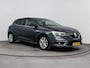 Renault Megane 1.2 TCe LIMITED | TREKHAAK | NAVI | ARMSTEUN | AIRCO | BLUETOOTH | USB | AUX | ELEKTRISCHE RAMEN VOOR & ACHTER | PDC | 16'' LM VELGEN | PRIVACY GLASS | LAGE KMSTAND! |