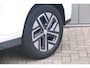 Hyundai Kona Electric EV Premium Sky 64 kWh, Schuifdak, Stoelverwarming/Verkoeling, Stuurverwarmd, Carplay, Camera, Navi, SOH 98,3%