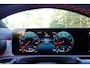 Mercedes-Benz A-klasse 200 Business Solution AMG | Panorama dak | Sfeerverlichting | Memory | Stoelverwarming | BTW |