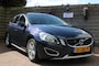 Volvo V60 2.0T 203pk Momentum automaat ECC/ACC/leer/navi/PDC/trekhaak