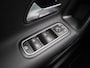 Mercedes-Benz A-klasse 180 Business Solution | Climate Control | Achteruitrijcamera | Stoelverwarming | Parkeersensoren |