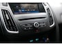 Ford Focus Wagon 1.0 Titanium Edition nieuwe distributie. camera. navi. clima