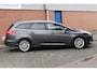 Ford Focus Wagon 1.0 Titanium Edition nieuwe distributie. camera. navi. clima