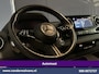 Mercedes-Benz Sprinter 317 CDI 170pk 9G-Tronic Automaat L2H2 Euro6 Airco | Camera | Navigatie | Adaptieve Cruisecontrol | LED Chauffeursstoel, Stoelverwarming, Parkeersensoren, Bijrijdersbank