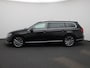 Volkswagen Passat Variant 1.4 TSI PHEV GTE Business | Apple Carplay / Android Auto | Panoramadak | Elektrische Stoelen | Head-up Display | Achteruitrijcamera | Stoelverwarming | Parkeersensoren | Trekhaak |