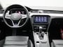 Volkswagen Passat Variant 1.4 TSI PHEV GTE Business | Apple Carplay / Android Auto | Panoramadak | Elektrische Stoelen | Head-up Display | Achteruitrijcamera | Stoelverwarming | Parkeersensoren | Trekhaak |