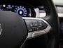 Volkswagen Passat Variant 1.4 TSI PHEV GTE Business | Apple Carplay / Android Auto | Panoramadak | Elektrische Stoelen | Head-up Display | Achteruitrijcamera | Stoelverwarming | Parkeersensoren | Trekhaak |