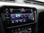 Volkswagen Passat Variant 1.4 TSI PHEV GTE Business | Apple Carplay / Android Auto | Panoramadak | Elektrische Stoelen | Head-up Display | Achteruitrijcamera | Stoelverwarming | Parkeersensoren | Trekhaak |