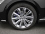 Volkswagen Passat Variant 1.4 TSI PHEV GTE Business | Apple Carplay / Android Auto | Panoramadak | Elektrische Stoelen | Head-up Display | Achteruitrijcamera | Stoelverwarming | Parkeersensoren | Trekhaak |