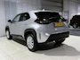 Toyota Yaris Cross 1.5 Hybrid Dynamic edition | Parkeersensoren voor + achter | 4seizoen banden | Privacy glass | Apple Carplay & Android Auto | Navigatie
