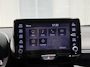 Toyota Yaris Cross 1.5 Hybrid Dynamic edition | Parkeersensoren voor + achter | 4seizoen banden | Privacy glass | Apple Carplay & Android Auto | Navigatie