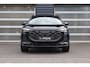 Audi Q3 1.5 e-hybrid 272pk S edition | Panoramadak | Trekhaak | Adaptive Cruise | Sfeerverlichting | 3-zone Cimatronic | Stoel- & Stuurverwarming