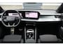 Audi Q3 1.5 e-hybrid 272pk S edition | Panoramadak | Trekhaak | Adaptive Cruise | Sfeerverlichting | 3-zone Cimatronic | Stoel- & Stuurverwarming