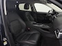 Jaguar F-Pace 2.0 Portfolio AWD 25t Aut. | Lederen Interieur | Trekhaak | Xenon | 20 Inch | Elek. Klep | Historie | Winterset |