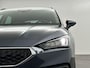 SEAT Leon Sportstourer Style Business Intense 1.5 eTSI 85 kW / 115 PK Sta