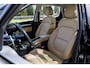 MG MG ZS EV Luxury 45 kWh Beige lederen interieur