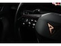 CUPRA Leon Sportstourer e-Hybrid l Camera l Stuurverwarming l Adapt. Cr Control l Full LED l 18" l PDC V & A l Navigatie l Appla Car PLay / Android l
