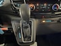 Ford Transit Custom 300 2.0 TDCI L2H1 Limited Dubbele cabine Navigatie Airco 2 Schuifdeuren Trekhaak Parkeersensoren Apple Carplay