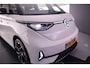 Volkswagen ID. Buzz GTX 4MOTION 340pk | Harman Kardon | Elec. schuifdeuren / achterklep | 21" | 6-Zits | Trekhaak 1.800kg geremd ahw-gewicht | Head-up display | 360gr Camera | 3-zone Airco | Demo beschikbaar 17-12-2026