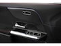 Mercedes-Benz GLA 200 Automaat AMG Line Navigatie Climate Control Camera Parkeer sensoren Stoelverwarming Electrisch bedienbare achterklep Dab Led Sfeerverlichting Extra Getint Glas