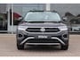 Volkswagen T-Roc 1.0 TSI 110pk Life | Navigatie | PDC | Climate Control | Carplay