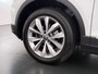 Volkswagen T-Roc 1.5TSI 150PK Sport Adap.Cruise Two Tone lak Navi Camera Stoelverwarming Apple Carplay Android Auto Privacy Glas Led Lmv Isofix Bluetooth Pdc