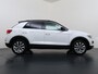 Volkswagen T-Roc 1.5TSI 150PK Sport Adap.Cruise Two Tone lak Navi Camera Stoelverwarming Apple Carplay Android Auto Privacy Glas Led Lmv Isofix Bluetooth Pdc