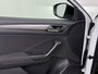 Volkswagen T-Roc 1.5TSI 150PK Sport Adap.Cruise Two Tone lak Navi Camera Stoelverwarming Apple Carplay Android Auto Privacy Glas Led Lmv Isofix Bluetooth Pdc