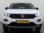 Volkswagen T-Roc 1.5TSI 150PK Sport Adap.Cruise Two Tone lak Navi Camera Stoelverwarming Apple Carplay Android Auto Privacy Glas Led Lmv Isofix Bluetooth Pdc
