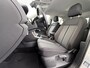 Volkswagen T-Roc 1.5TSI 150PK Sport Adap.Cruise Two Tone lak Navi Camera Stoelverwarming Apple Carplay Android Auto Privacy Glas Led Lmv Isofix Bluetooth Pdc