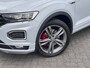 Volkswagen T-Roc 1.5 TSI Sport VERWACHT|R-LINE binnen/buiten|Afn Trekhaak|18 Inch|Privacy Glass