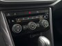 Volkswagen T-Roc 1.5 TSI Sport VERWACHT|R-LINE binnen/buiten|Afn Trekhaak|18 Inch|Privacy Glass