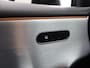 Mercedes-Benz A-klasse 200 Business Solution AMG | Night | Achteruitrijcamera | Sfeerverlichting | Privacybeglazing | Stoelverwarming | Apple Carplay |