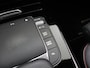 Mercedes-Benz A-klasse 200 Business Solution AMG | Night | Achteruitrijcamera | Sfeerverlichting | Privacybeglazing | Stoelverwarming | Apple Carplay |