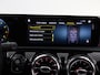 Mercedes-Benz A-klasse 200 Business Solution AMG | Night | Achteruitrijcamera | Sfeerverlichting | Privacybeglazing | Stoelverwarming | Apple Carplay |