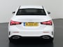 Mercedes-Benz A-klasse 200 Business Solution AMG | Night | Achteruitrijcamera | Sfeerverlichting | Privacybeglazing | Stoelverwarming | Apple Carplay |