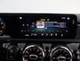 Mercedes-Benz A-klasse 200 Business Solution AMG | Night | Achteruitrijcamera | Sfeerverlichting | Privacybeglazing | Stoelverwarming | Apple Carplay |