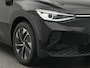 Volkswagen ID.4 Pro 77 kWh 286 PK | SOH 99% | Achteruitrijcamera | Stuur & Stoelverwarming | DCC | Warmtepomp | Trekhaak | Head-up Display|