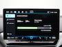 Volkswagen ID.4 Pro 77 kWh 286 PK | SOH 99% | Achteruitrijcamera | Stuur & Stoelverwarming | DCC | Warmtepomp | Trekhaak | Head-up Display|