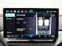 Volkswagen ID.4 Pro 77 kWh 286 PK | SOH 99% | Achteruitrijcamera | Stuur & Stoelverwarming | DCC | Warmtepomp | Trekhaak | Head-up Display|