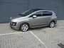 Peugeot 3008 1.6 e-HDI Active 115001 Km met rapport en boekjes aantoonbaar iets schade zie foto meeneem prijs unieke diesel