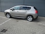 Peugeot 3008 1.6 e-HDI Active 115001 Km met rapport en boekjes aantoonbaar iets schade zie foto meeneem prijs unieke diesel