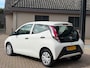 Toyota Aygo 1.0 VVT-i x-fun 5Drs 95d-KM! Airco Bluetooth NL-Auto NAP!