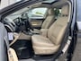 Subaru Outback 2.5i Premium Automaat | All Season Banden | Trekhaak | Elek. Schuif/Kantel Dak | Crème Witte Lederen Bekleding