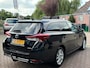 Toyota Auris 1.8 Hybrid Dynamic Go Aut. Navi Clima Cruise Camera Trekhaak NL-Auto NAP DEaleronderhouden!